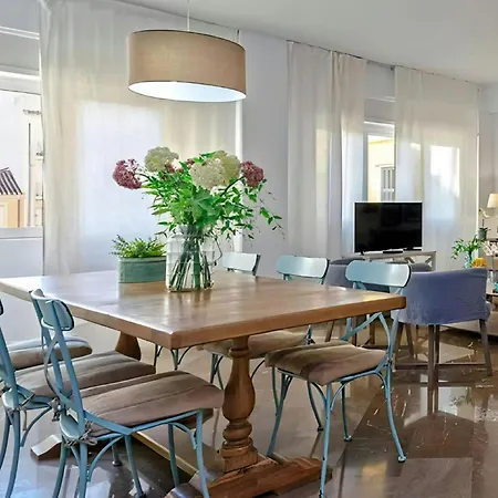 Lägenhet Beachfront Family